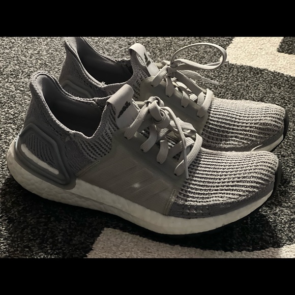 Adidas Boost - Picture 3 of 7